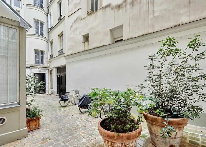 Apartment Lovely Studio-louvre & Palais Royal